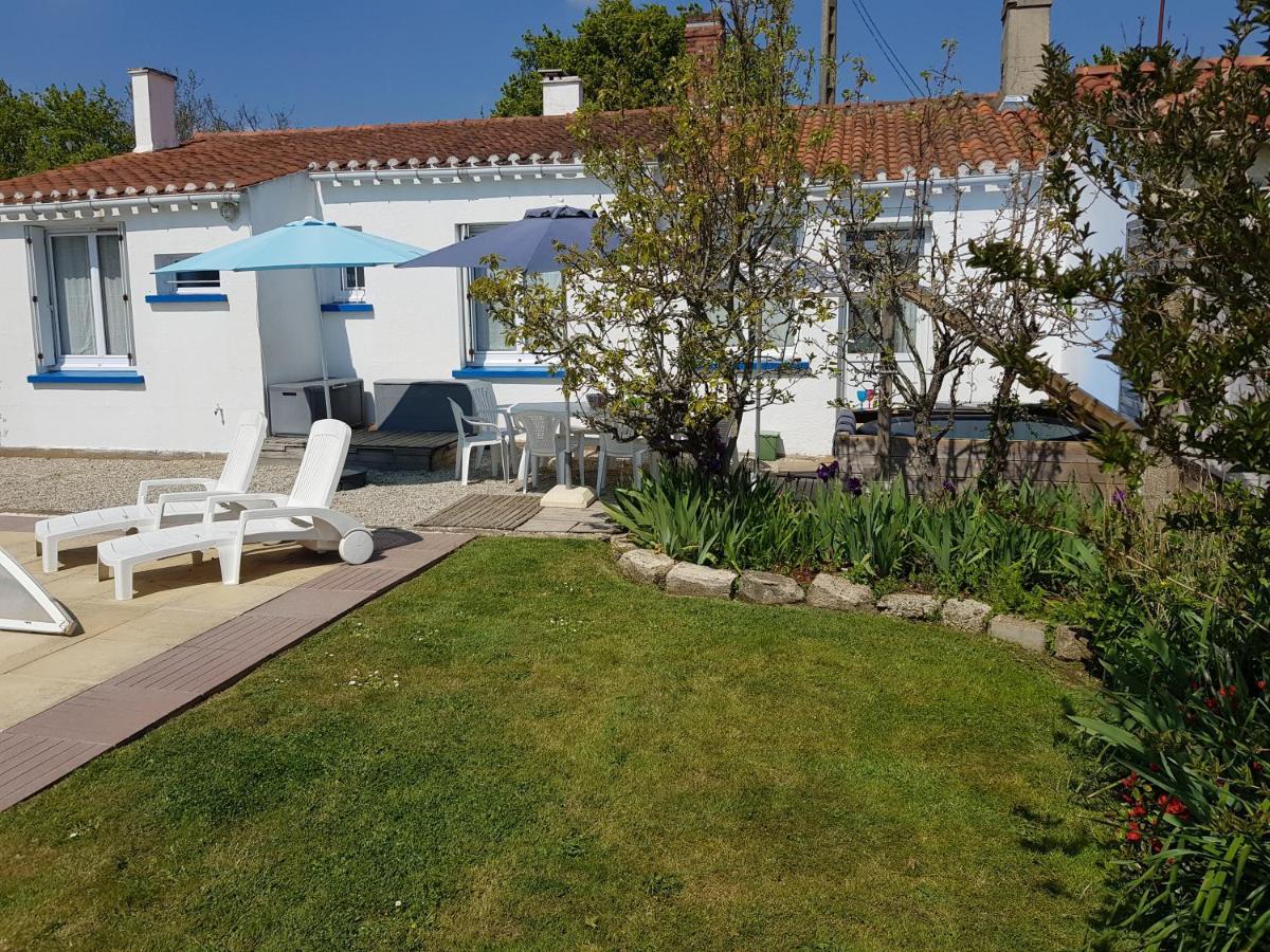 Villa Octaviere Gite Rural La Chapelle-Achard Exterior photo